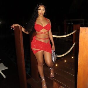 Sparkling red two piece designed by @stephxdesigns on instagram ❤️✨